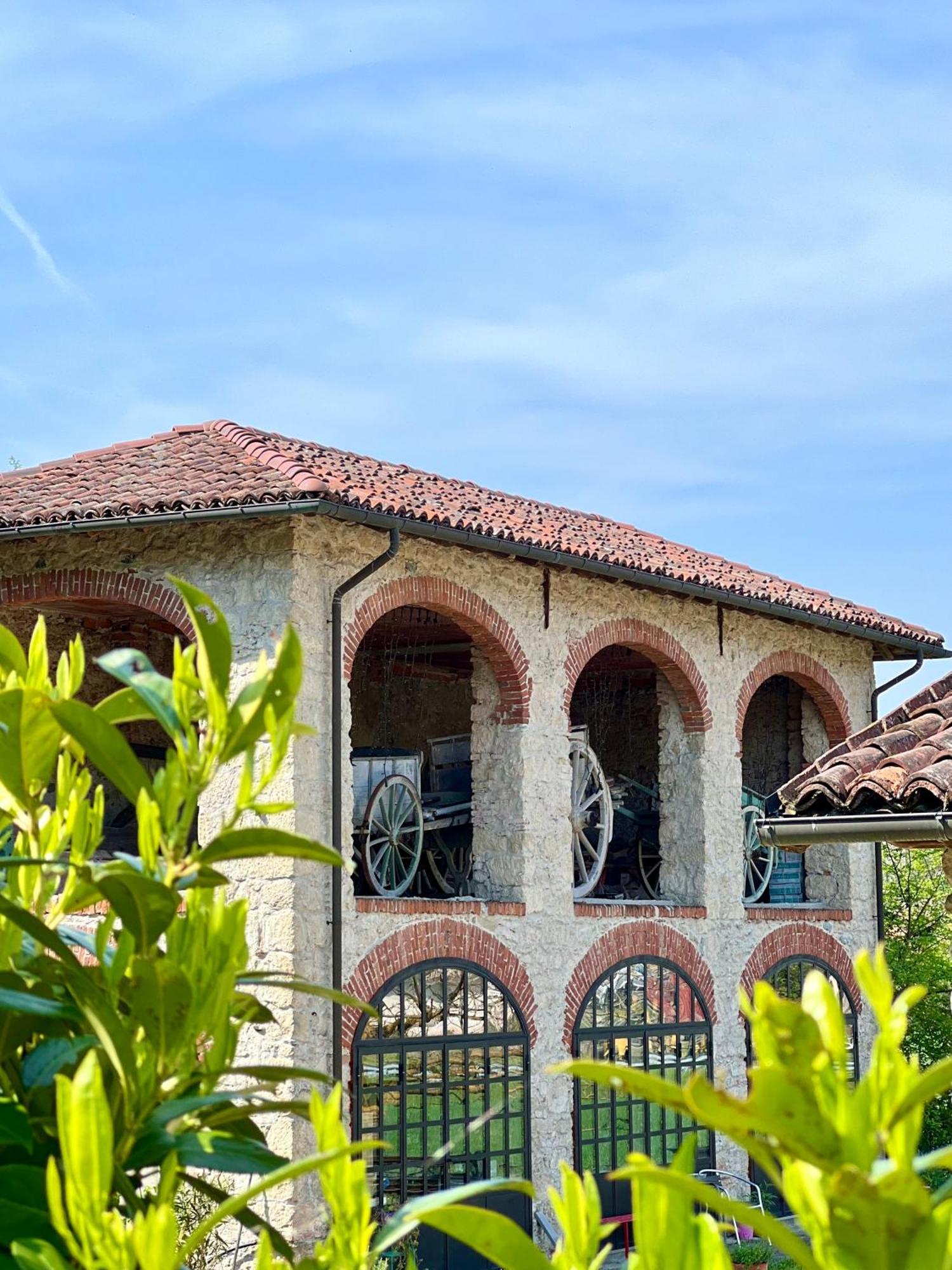 Casale Milleseicento Guest House Gavi Bagian luar foto