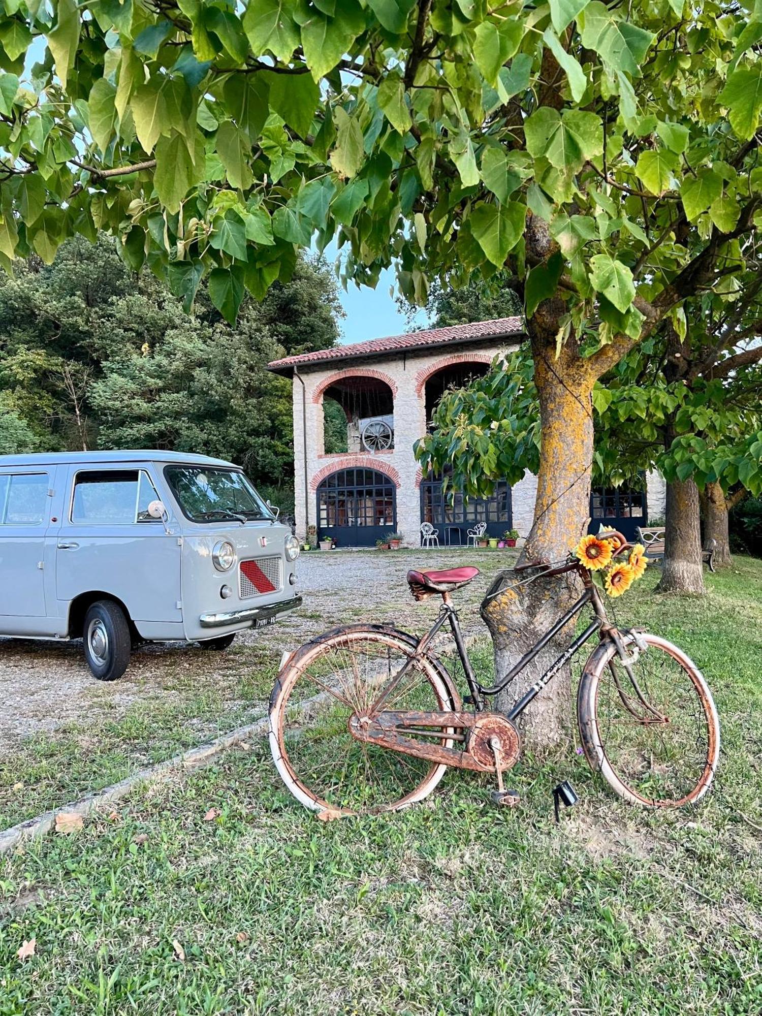 Casale Milleseicento Guest House Gavi Bagian luar foto